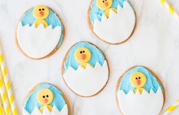 Hatching Chick Easter Sugar Cookies.