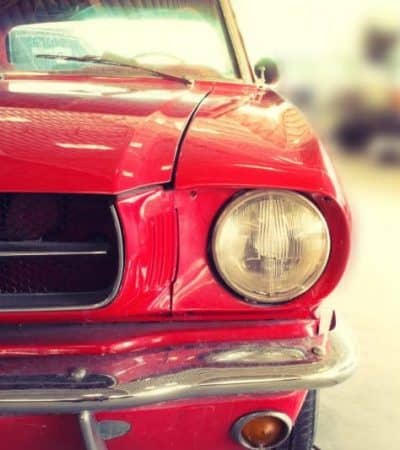 10 Great Gift Ideas for Car Enthusiasts