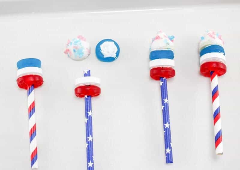 4th of July Firework Cupcakes - In Process 3