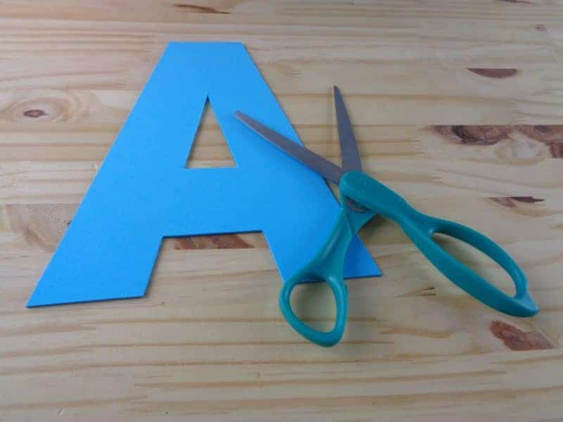 This letter A craft for toddlers and preschoolers with printable template is part of our new letter of the week craft series. Letter A is for anchor.