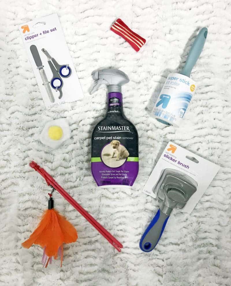 This fun DIY "Welcome Home Kitty" cat gift basket is filled with goodies for kitty and makes the purrfect gift for new cat owners.