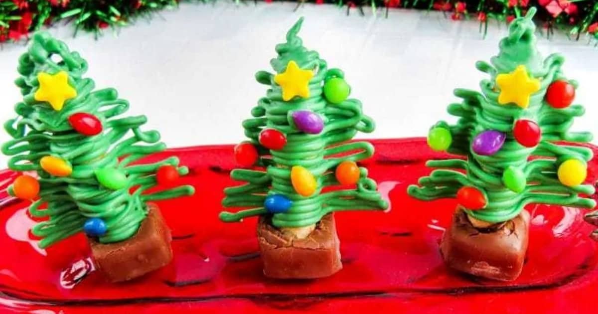 Christmas Tree Dessert Treats (Easy No Bake Recipe)