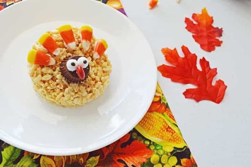 These easy-to-make, no bake, Rice Krispie Turkey Treats are sure to be the hit of the dessert table this Thanksgiving - especially with the kids!