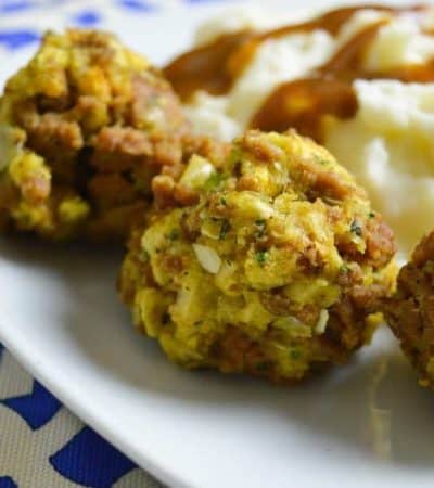 If you’re looking for an easy appetizer to bring to a potluck or holiday dinner, these Turkey and Stuffing Balls are a wonderful option.