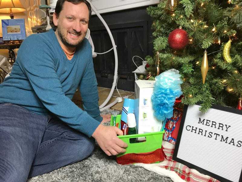 This “So Fresh and So Clean” DIY gift basket for him makes the perfect gift idea for all the men on your holiday shopping list.