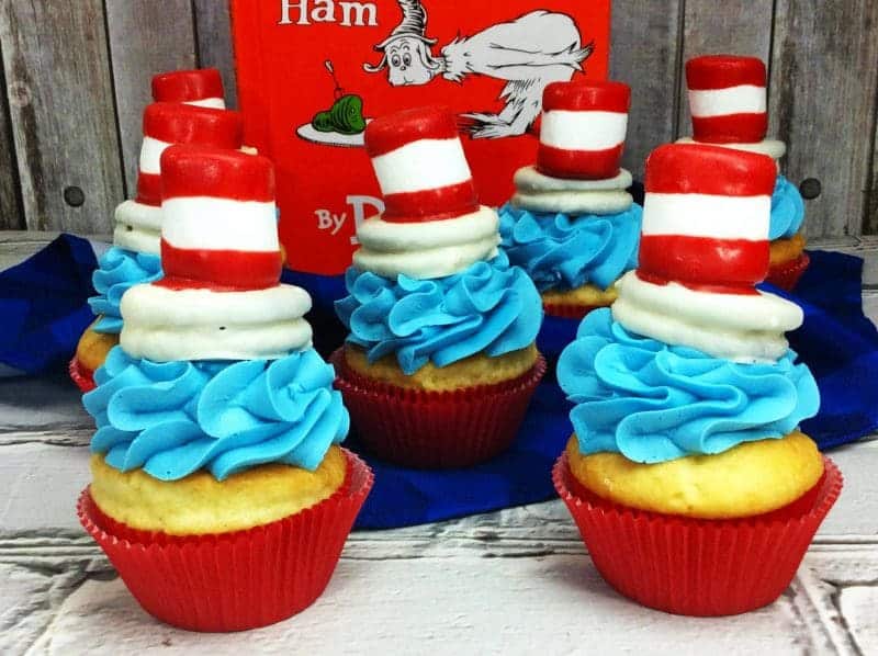 Cat in the Hat cupcakes