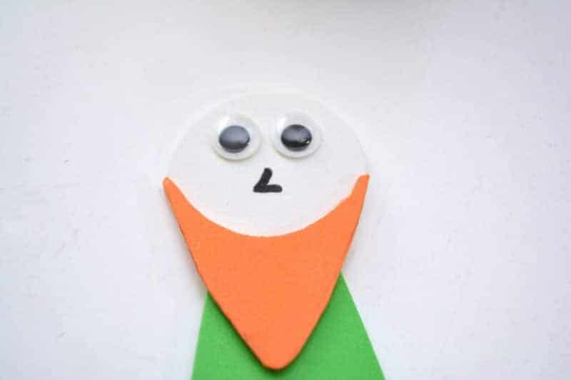 Whether you need something for your own kids or you’re a teacher looking for a quick and easy classroom St. Patrick's Day craft idea, this popsicle stick leprechaun craft is an excellent choice. Not only is this leprechaun puppet on a stick craft easy to make, but the supplies are really affordable as well.