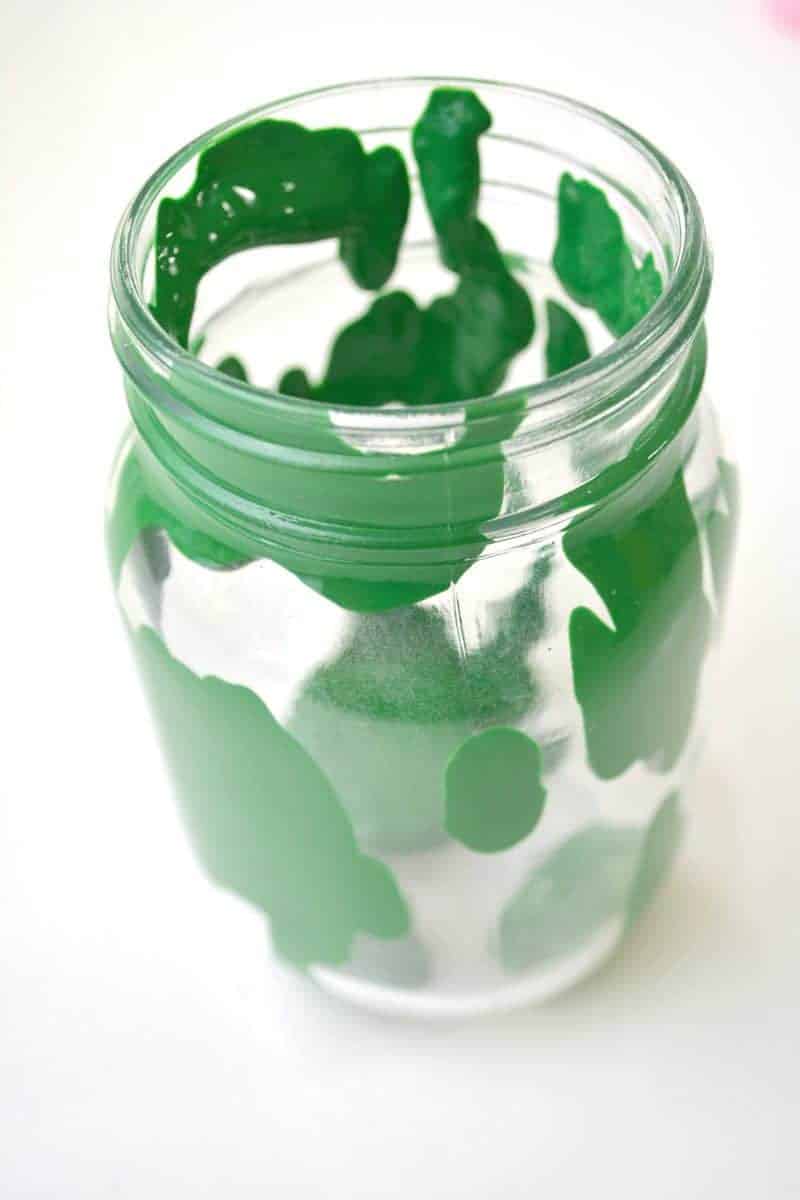 Are you looking for a DIY St. Patrick's Day Decoration idea? This Leprechaun Mason Jar craft is quick and easy to make, and would be perfect as a St. Patrick's Day centerpiece of as a DIY decoration for your St. Patrick's Day party.