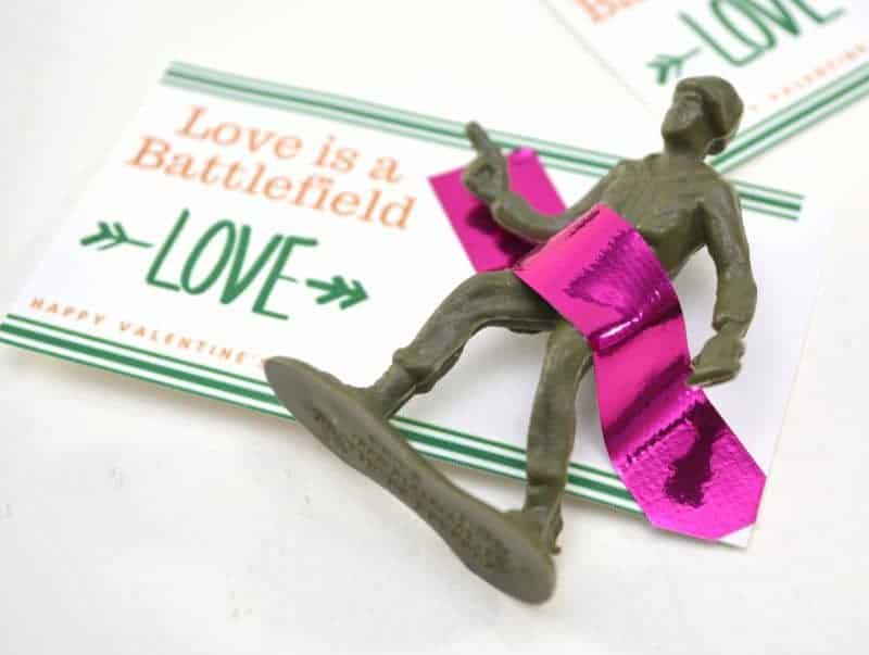 Are you looking for a fun and free printable valentine for the kids to give their classmates? This toy soldier Valentine is a fun, unique, easy, and inexpensive Valentine's Day gift idea.