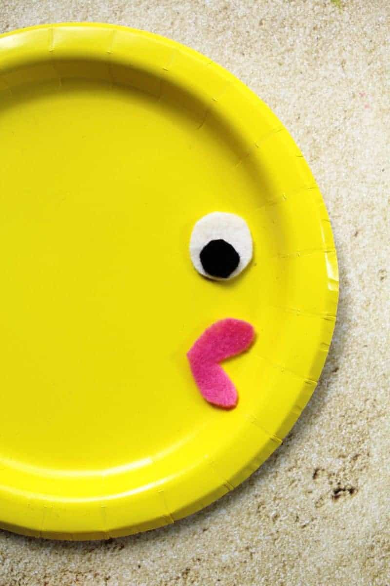 Bright and colorful paper plate fish craft is a fun and easy summer craft idea for children to make at home or in preschool. This easy paper plate craft is made using a paper plate, craft felt or paper, and glue.