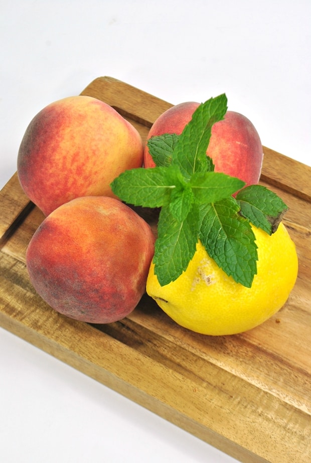 Ingredients for skinny peach lemonade - Peaches and a Lemon
