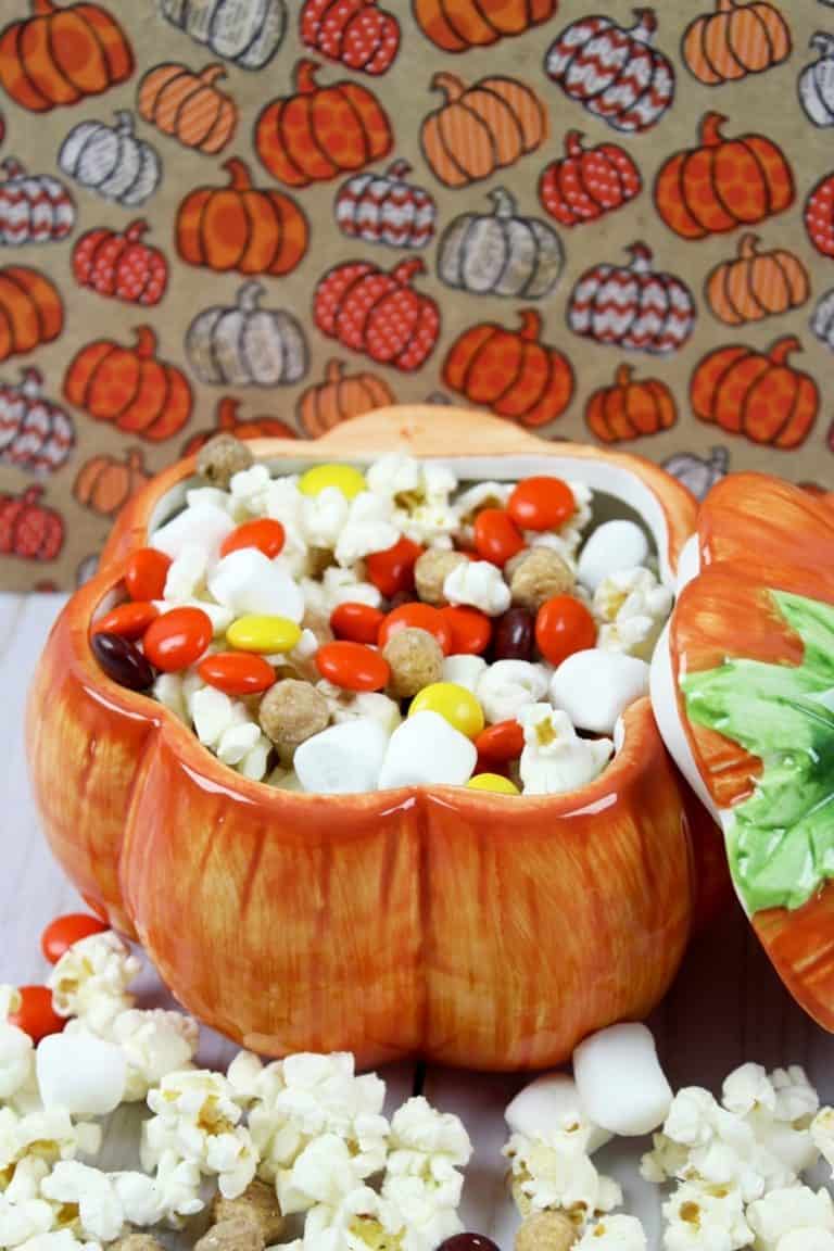 Easy Fall Snack Mix No Bake 4 Ingredient Recipe easy-fall-snack-mix-no-bake-4-ingredient-recipe