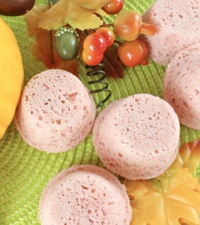 Slip into a bath scented like pumpkin pie with these easy homemade pumpkin spice bath bombs.