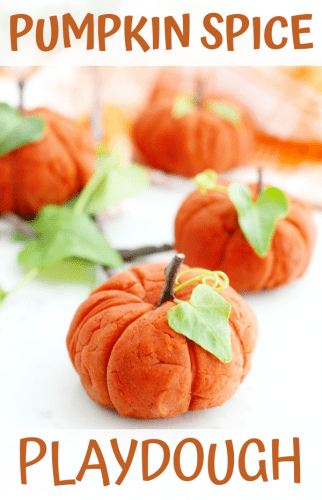 Enjoy Fall sensory play with the little ones with this taste-safe pumpkin spice playdough recipe made with non-toxic ingredients.