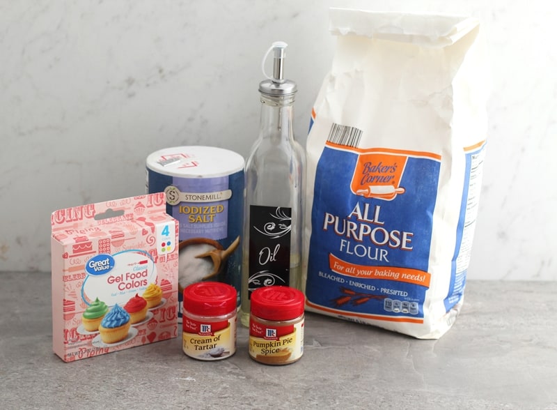 Pumpkin Spice Playdough Ingredients