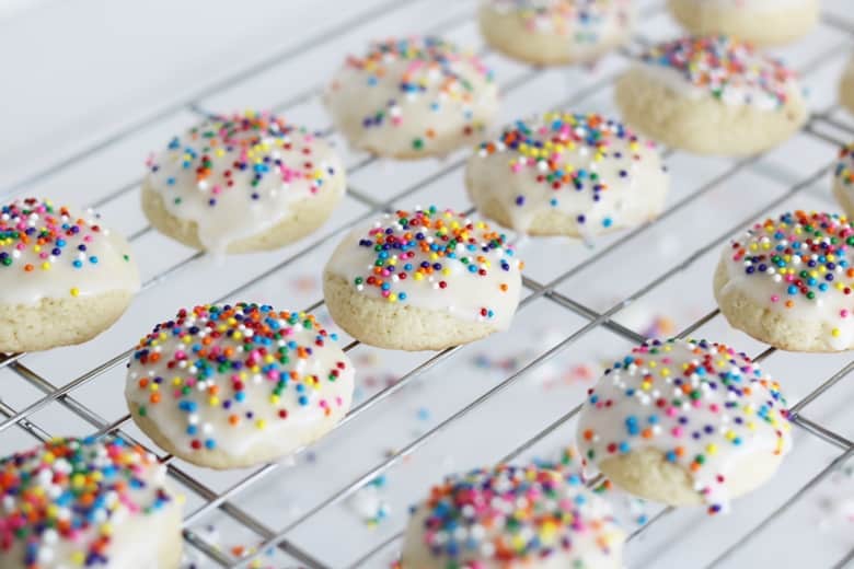 Also known as Italian Christmas cookies, Italian anise cookies have a unique liquorice flavor and are topped with a sweet glaze and sprinkles. 