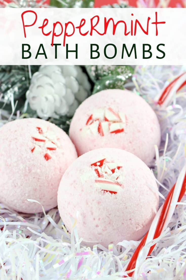 DIY Peppermint Bath Bombs {Great Holiday Gift Idea!}