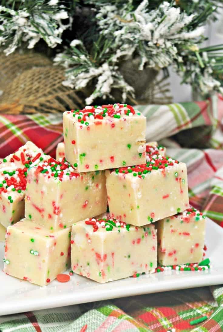 Sugar Cookie Christmas Fudge Recipe - Only 5 Ingredients!