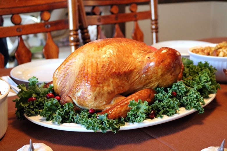 Boston Market Thanksgiving meal options can deliver a fully-prepared, pre-cooked, Thanksgiving Dinner right to your doorstep for a stress-free Thanksgiving.