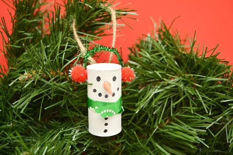 Download Easy Wine Cork Snowman Ornament Diy PSD Mockup Templates