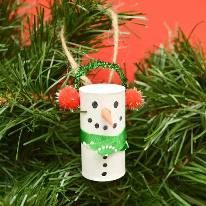 easy-wine-cork-snowman-ornament-diy