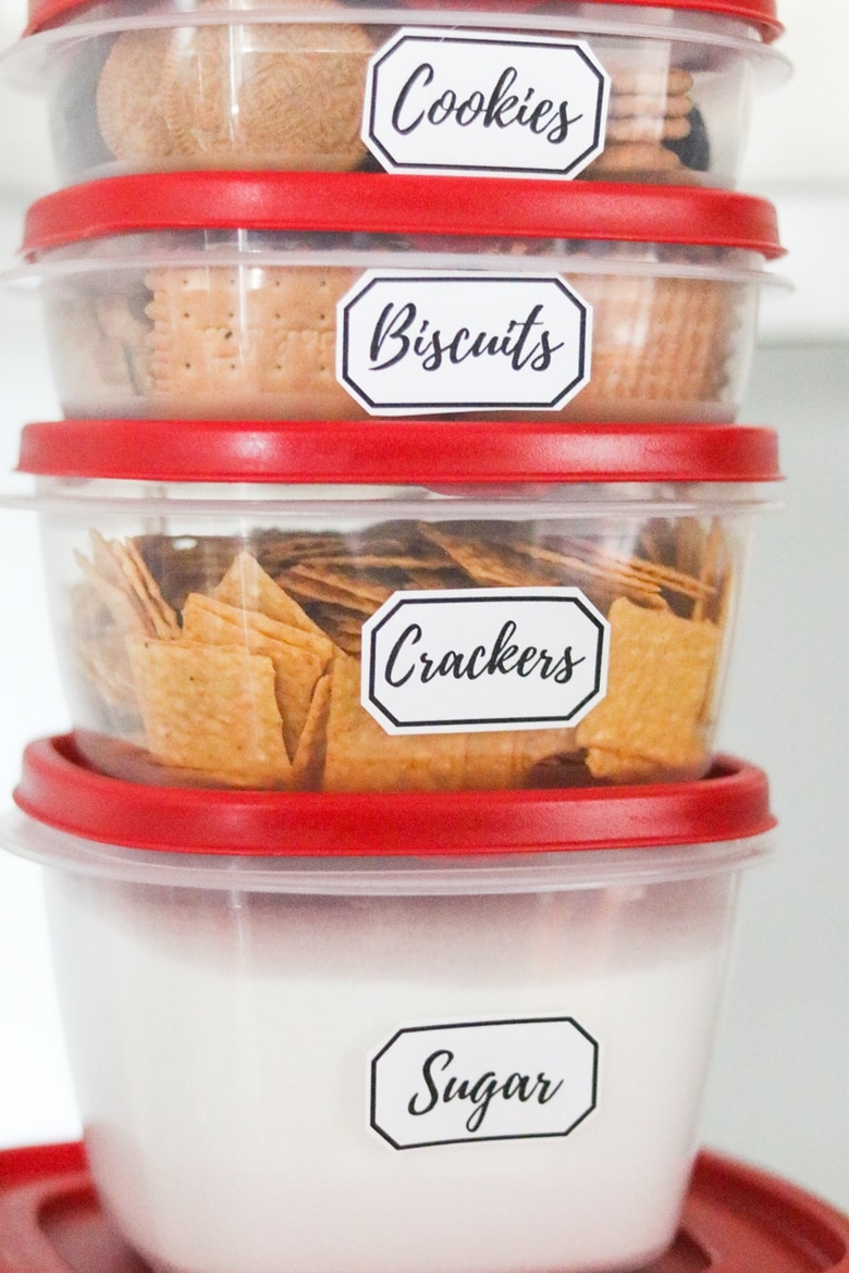 Easy Find Lids containers with Printable Pantry Labels