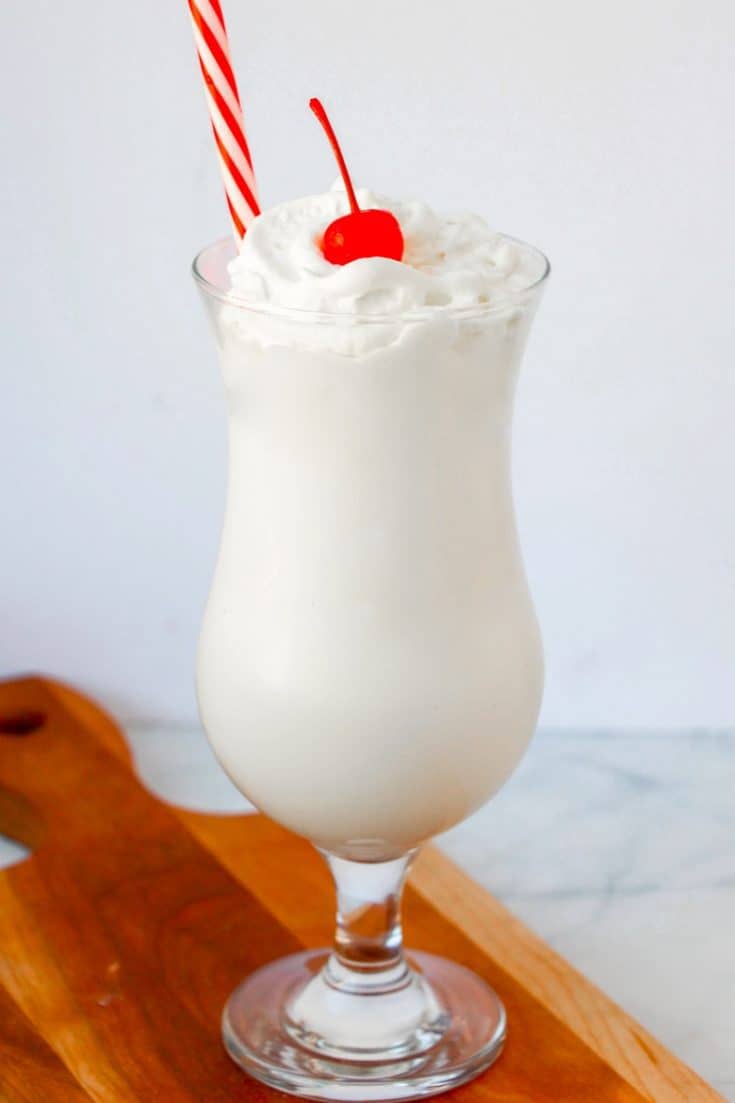 Easy Vanilla Frappe Recipe Only 3 ingredients!