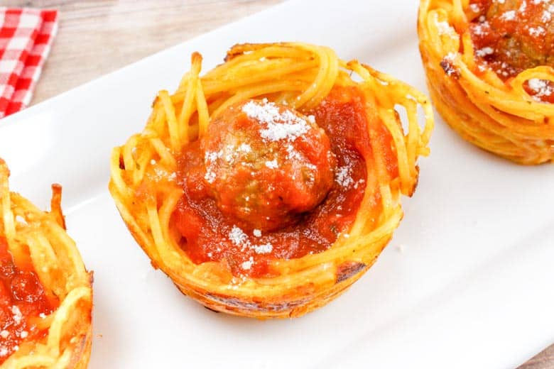 spaghetti and meatball cup