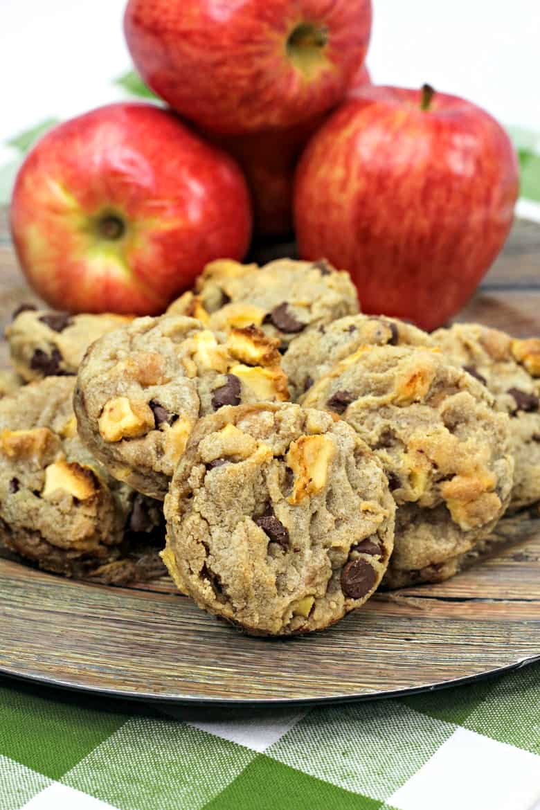 A delicious caramel apple cookies recipe that is sure to become a family favorite. 