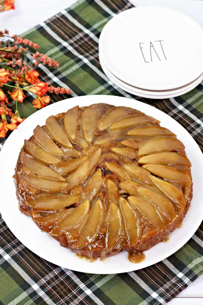 Apple Cinnamon Roll Upside Down Cake