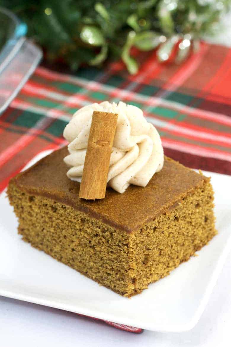 gingerbread cake plated