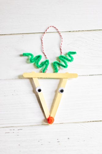 Reindeer Christmas Ornament with Popsicle Sticks DIY