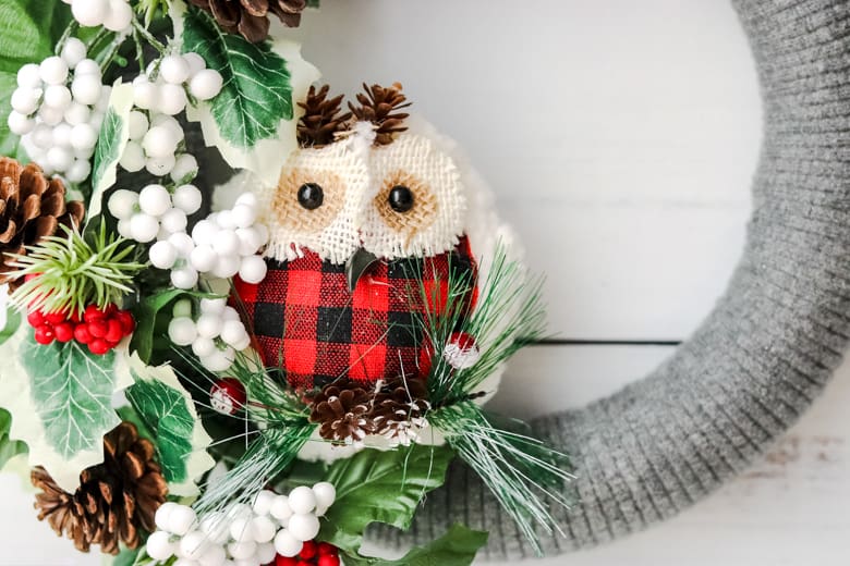 Upcycled Baking Pan Christmas Wreath - Project