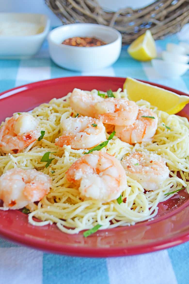 Garlic shrimp scampi pasta