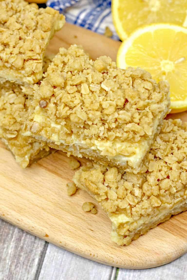 Oatmeal Lemon Creme Bars Recipe