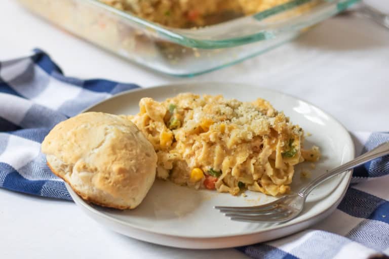 Easy Chicken Noodle Casserole Recipe