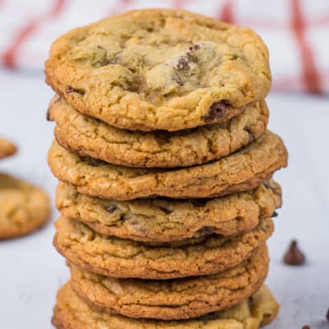 The Best Easy Chocolate Chip Cookies Recipe (2 Dozen)