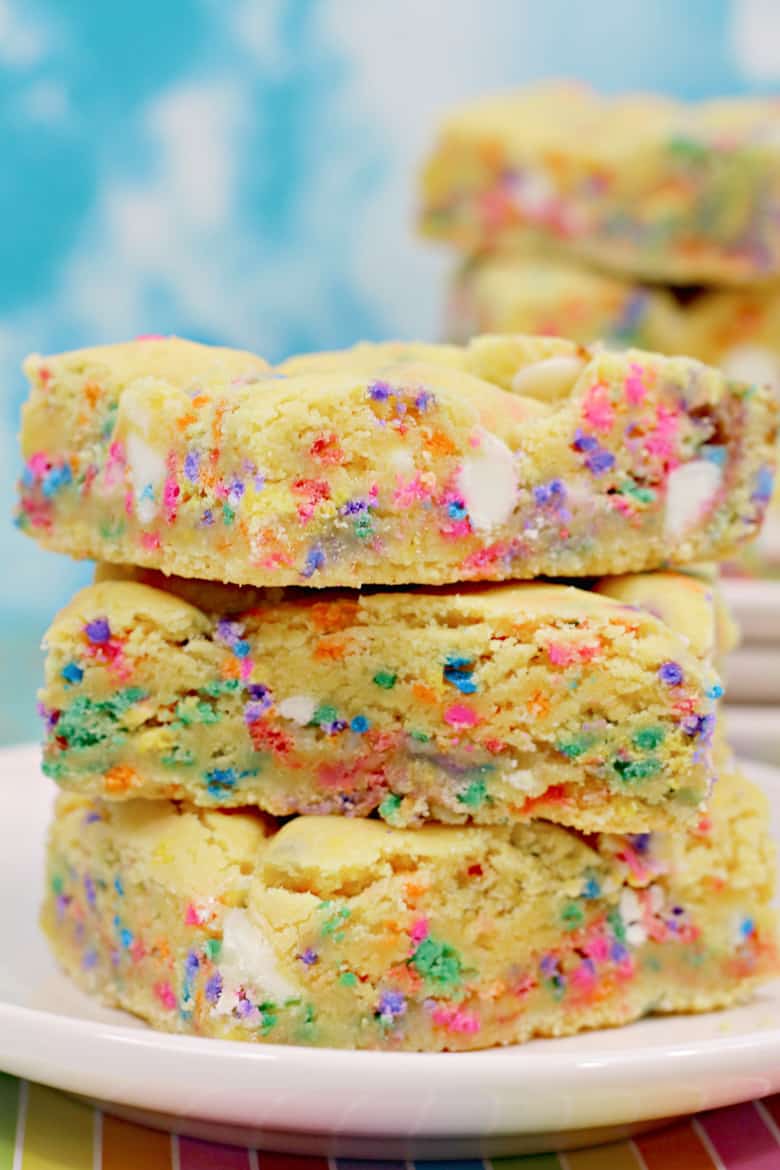 Funfetti Cookie Bars - Easy Cake Mix Cookie Bar Recipe