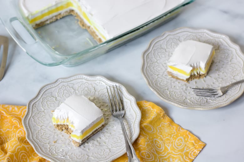 No-bake Lemon Dessert with Cream Cheese
