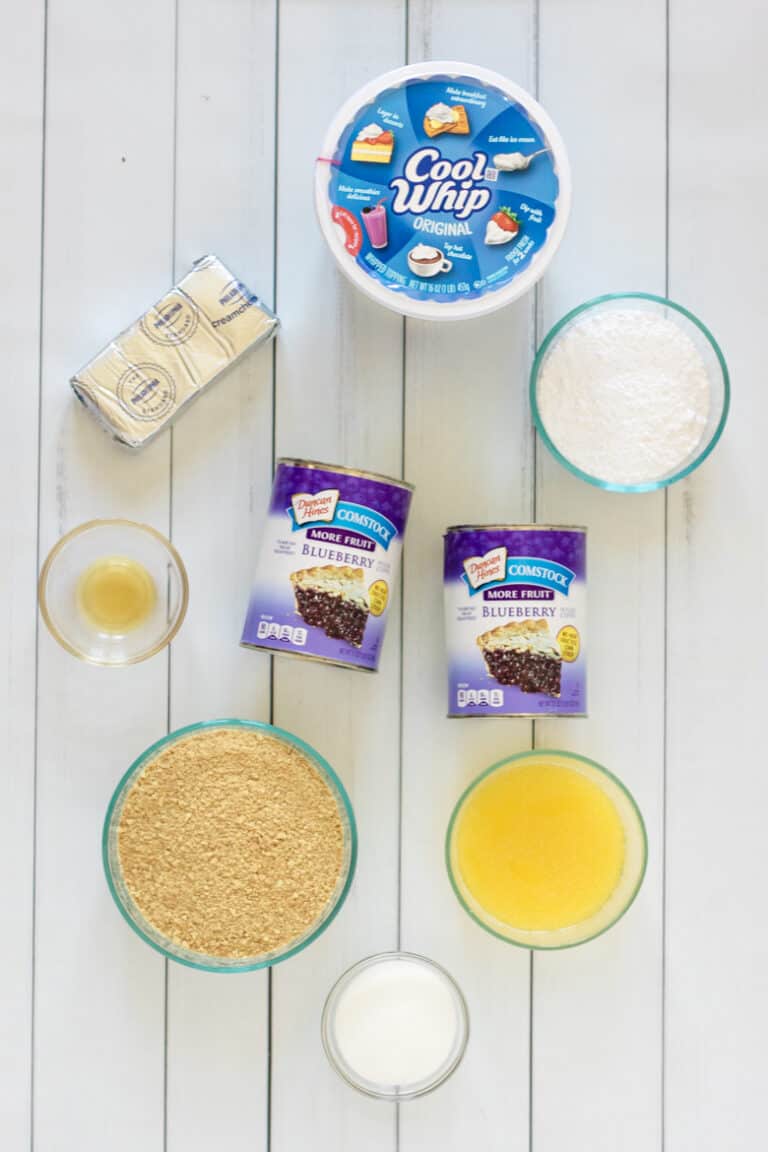 Blueberry Delight (aka Blueberry Yum Yum) Easy NoBake Dessert