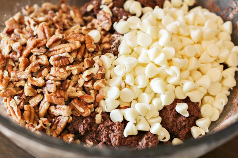 How to Make Chocolate Pecan Cookies