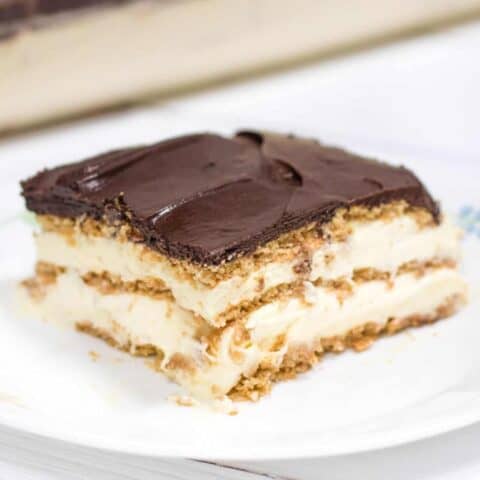 No Bake Eclair Cake {Easy 5 Ingredient Icebox Cake}