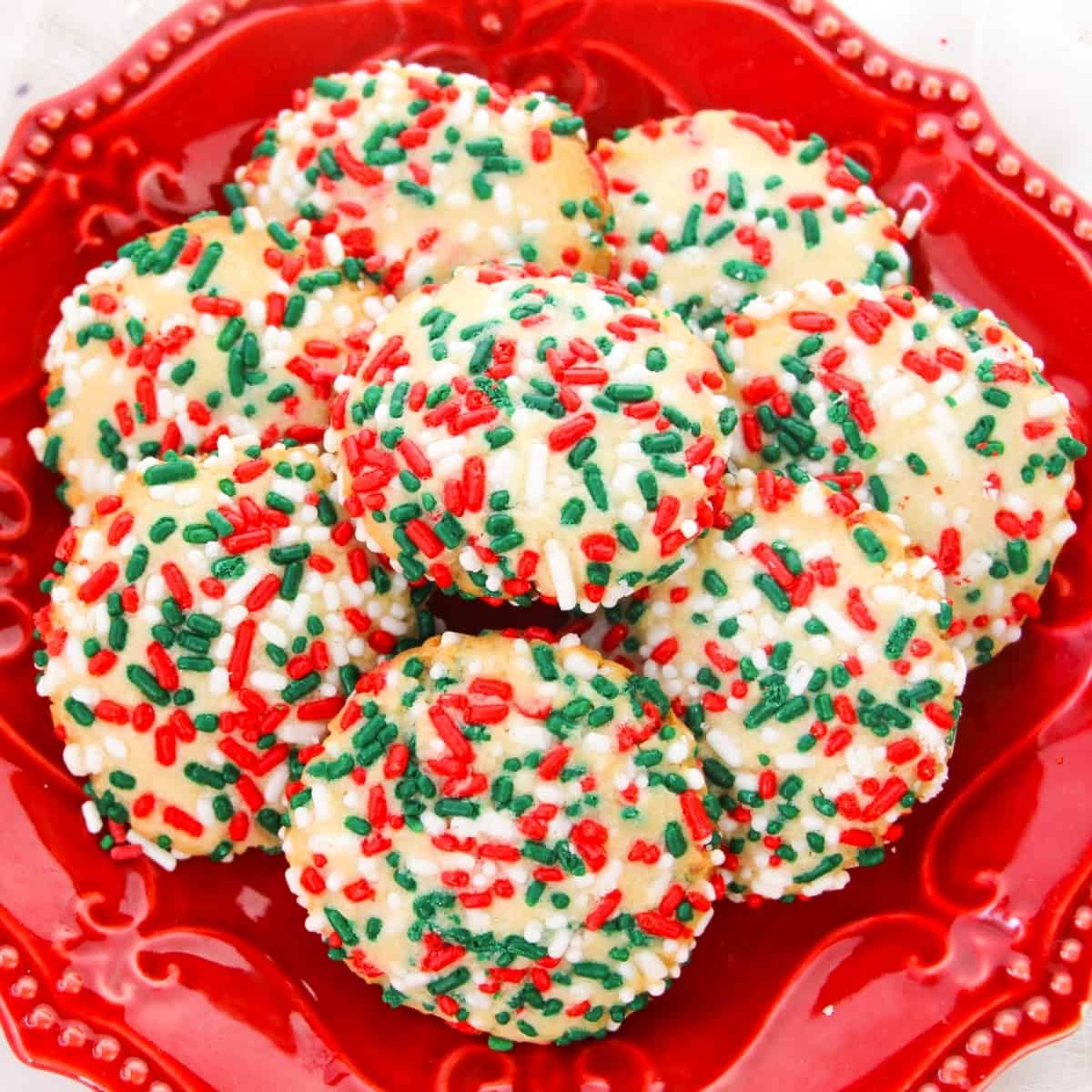 21 of the Very Best Christmas Cookie Recipes For Your Cookie Exchange