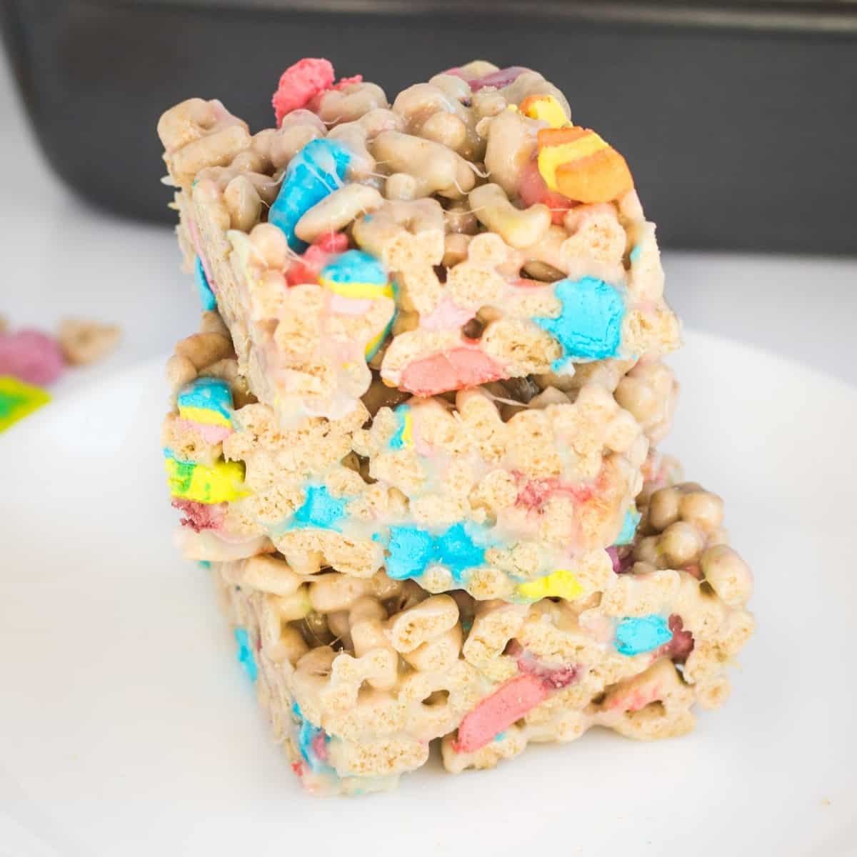 Lucky Charms Bars (Easy No-Bake Cereal and Marshmallow Treats)