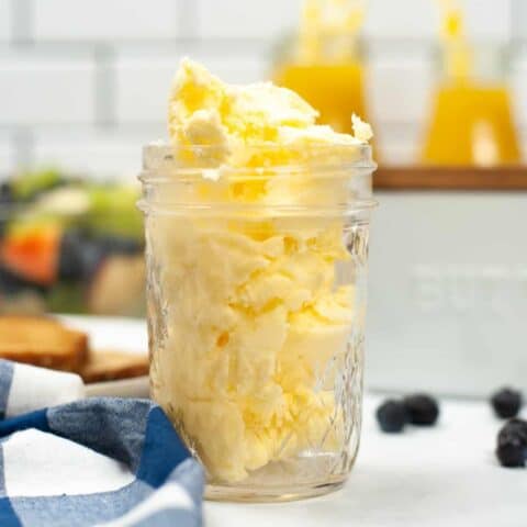 How to Make Homemade Butter (Using a mixer or mason jar)