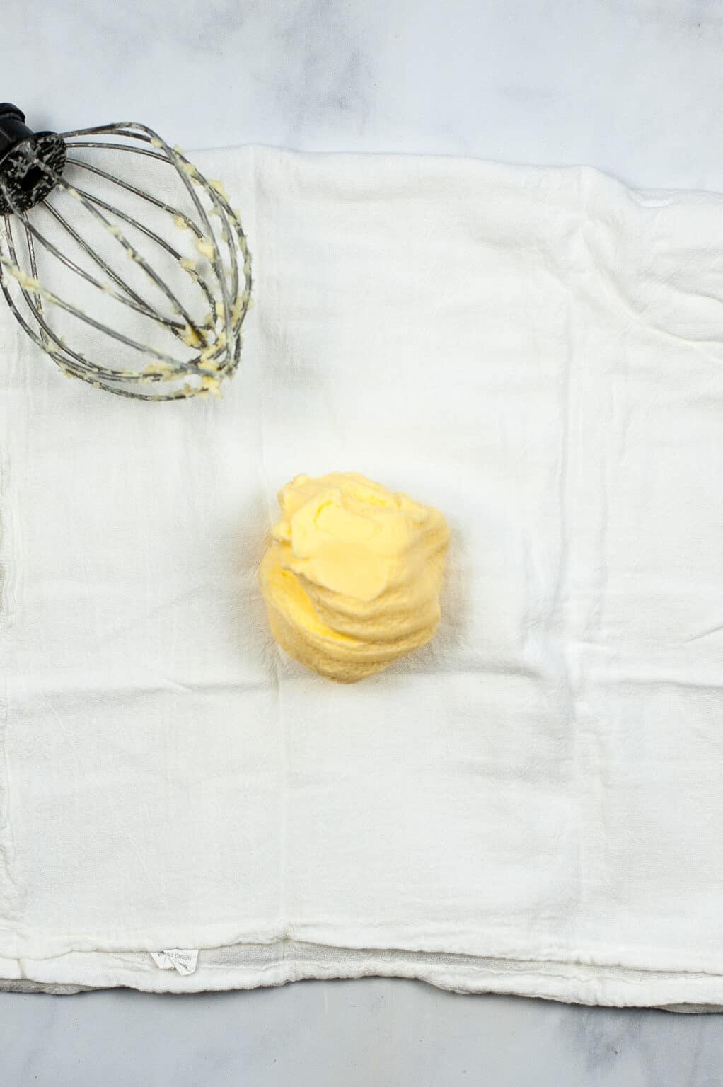 How to Make Homemade Butter (Using a mixer or mason jar)
