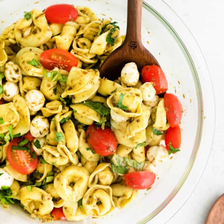 Easy Pesto Tortellini Pasta Salad Recipe