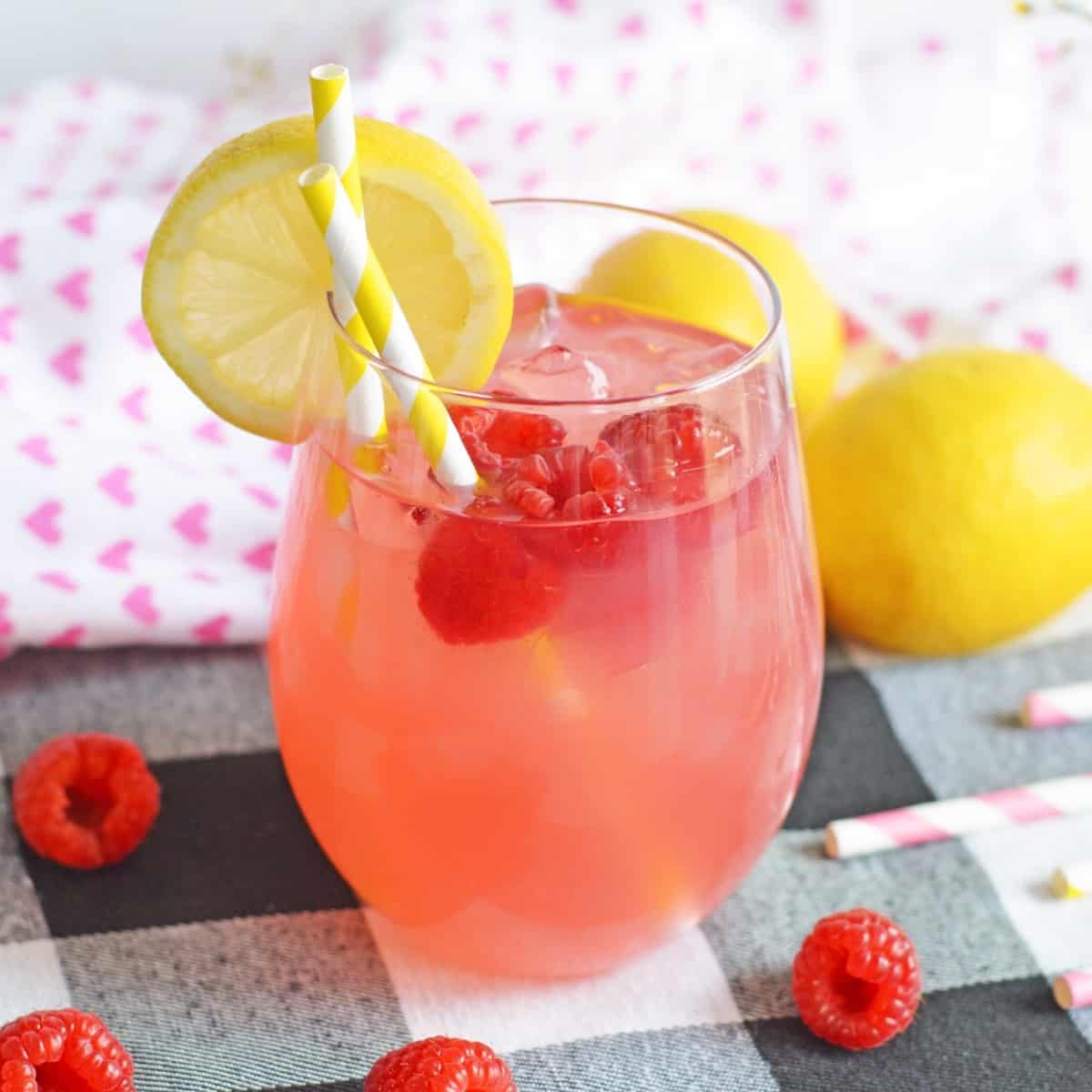 Blue Raspberry Vodka Lemonade Cocktail - Peyton's Momma™