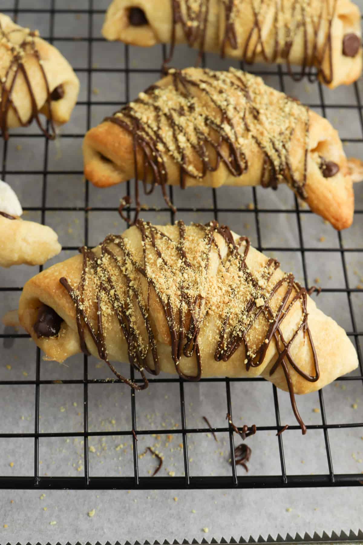 S'mores crescent rolls on wire rack.