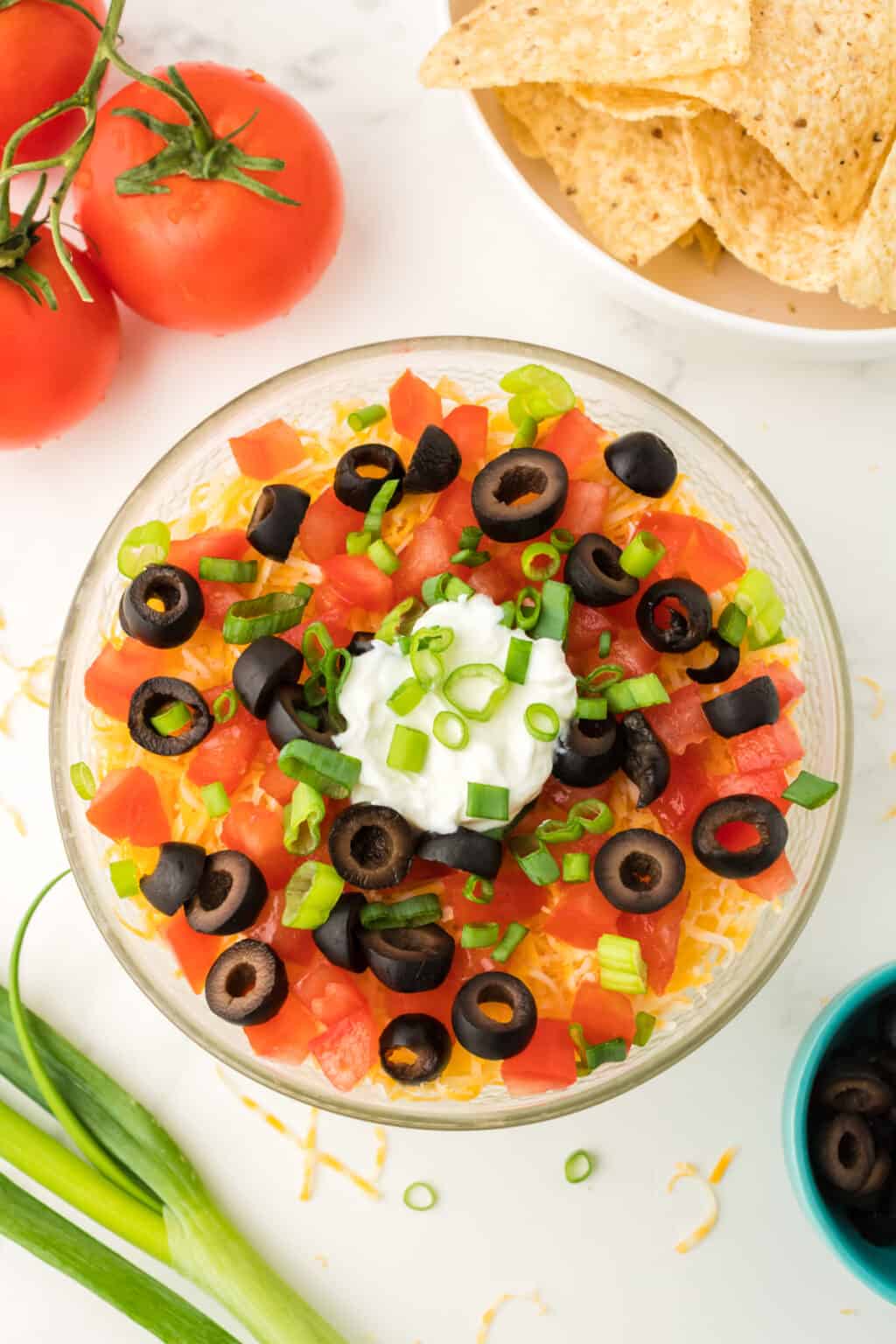 Easy Layered Taco Dip Without Cream Cheese (7 Layer Dip)